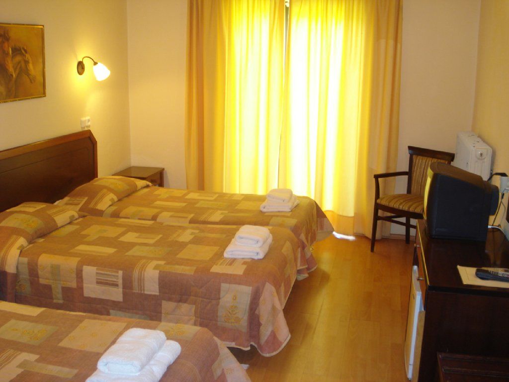 เธียโตร โฮเต็ล โอดิสซิออน Hotel กาลัมปากา ภายนอก รูปภาพ
